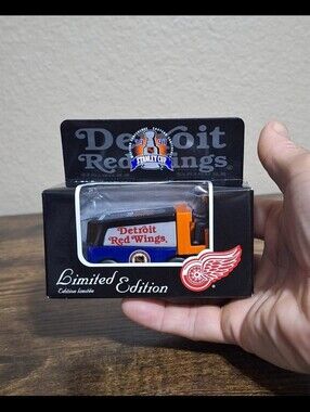1997 STANLEY CUP CHAMPIONS NHL DETROIT RED WINGS Limited Edition